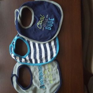 Bib set